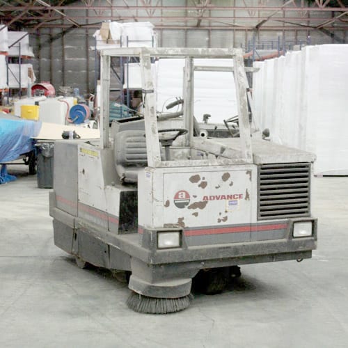 Advance 5800 Retreiver Riding Floor Sweeper for sale